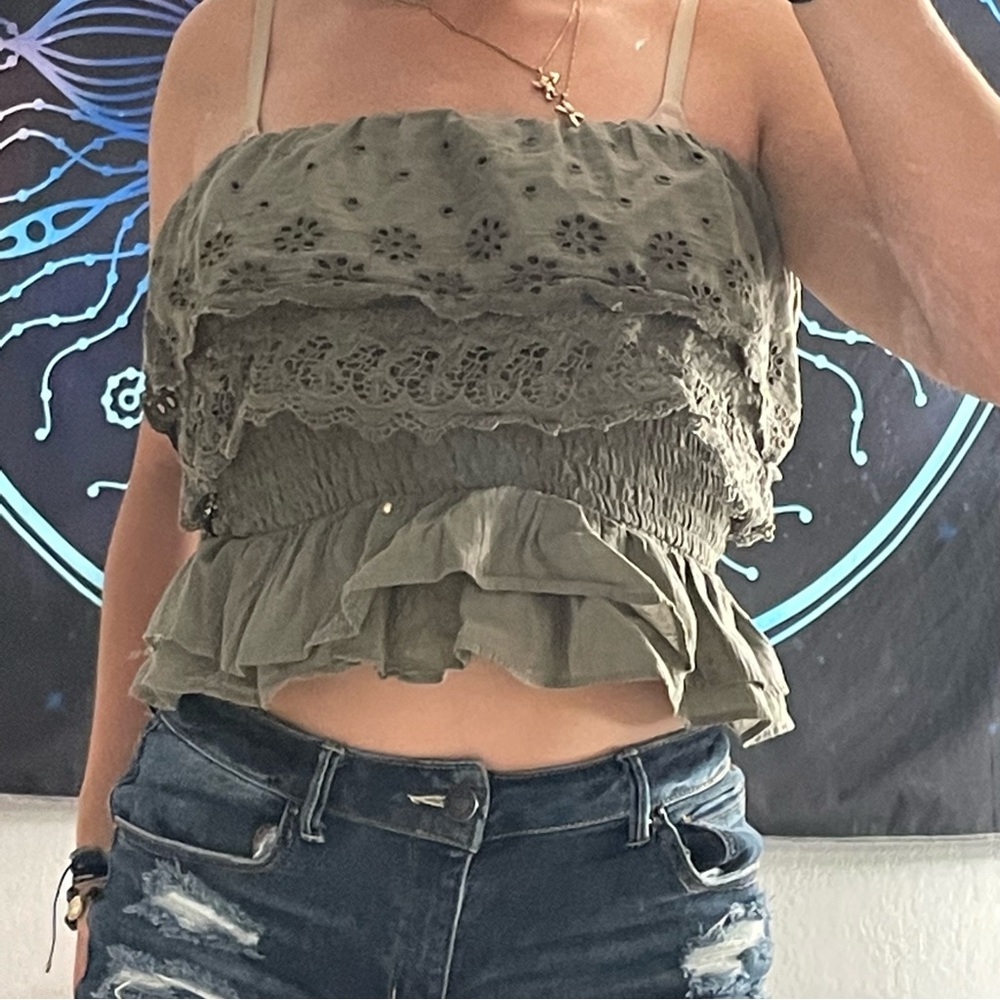 GREEN FLOWER TUBE TOP